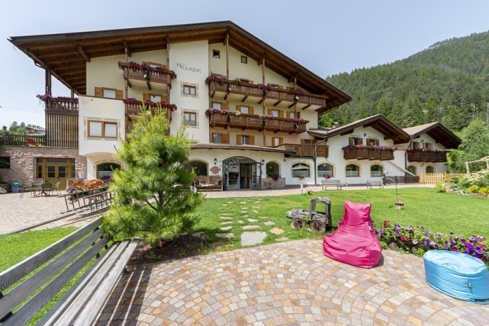 alpine-touring-hotel-petfriendly-big-3