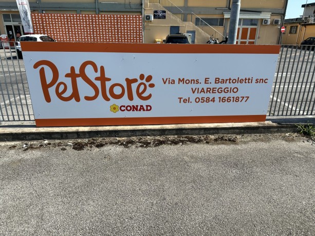 pet-store-conad-via-monsignor-bartoletti-55049-big-1